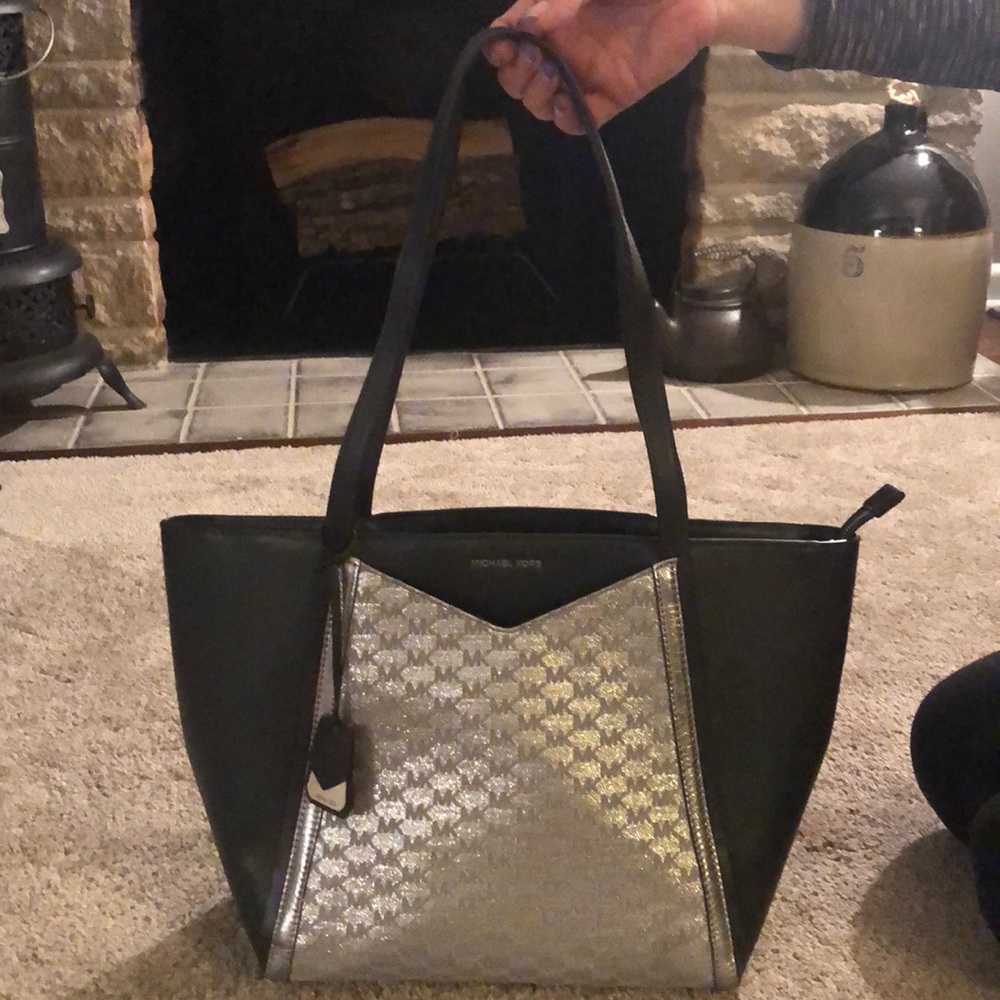 Michael Kors Navy and Silver Leather Tote Bag